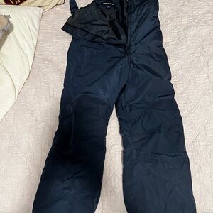 Lands end ski bib perfect size 7 will fit up to  10 shoulder strap expands